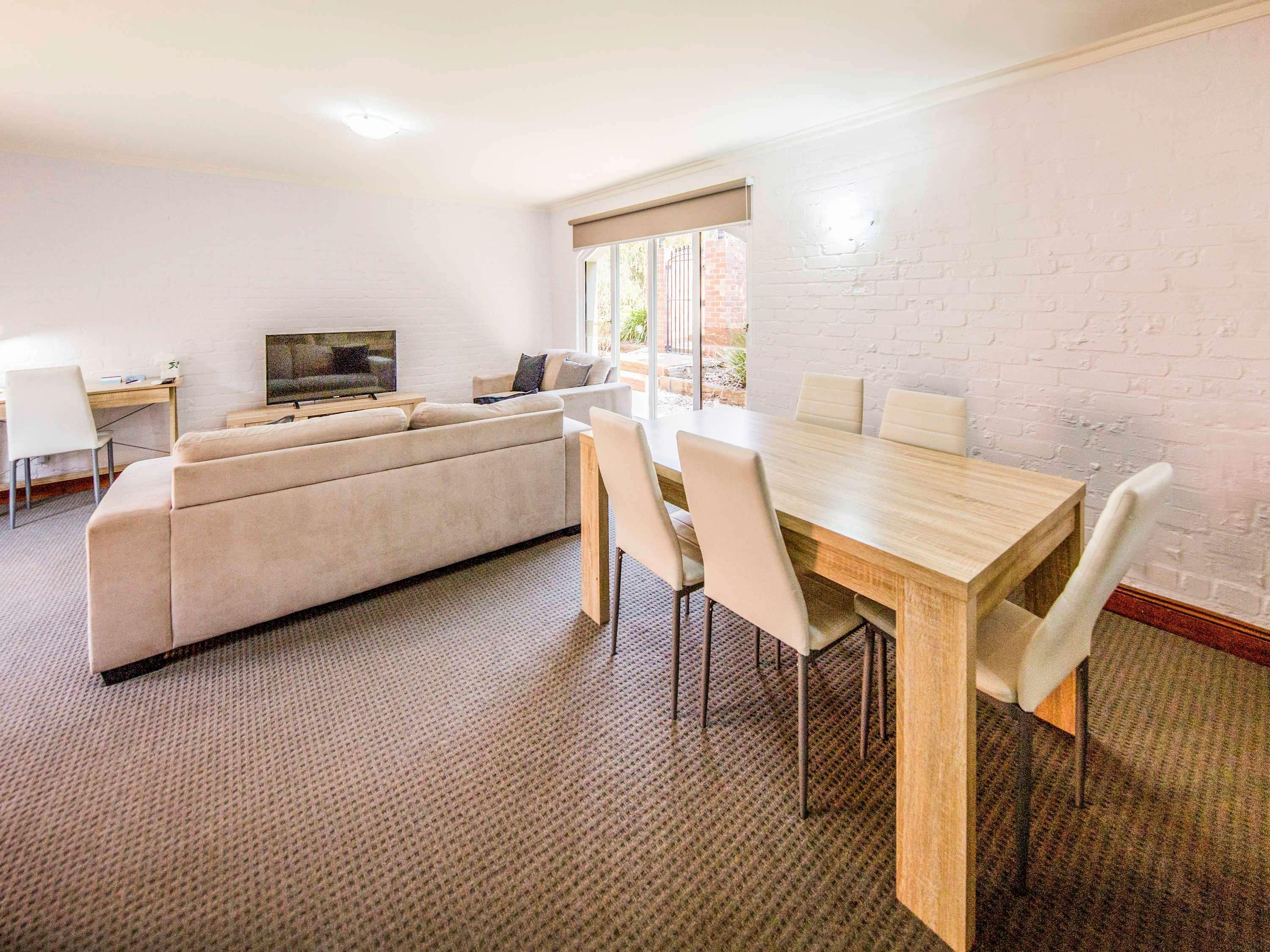 Mercure Ballarat Hotel & Convention Centre Exterior photo