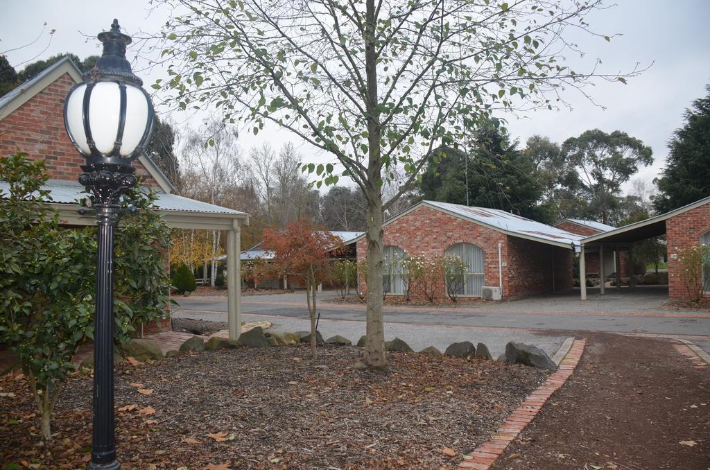 Mercure Ballarat Hotel & Convention Centre Exterior photo
